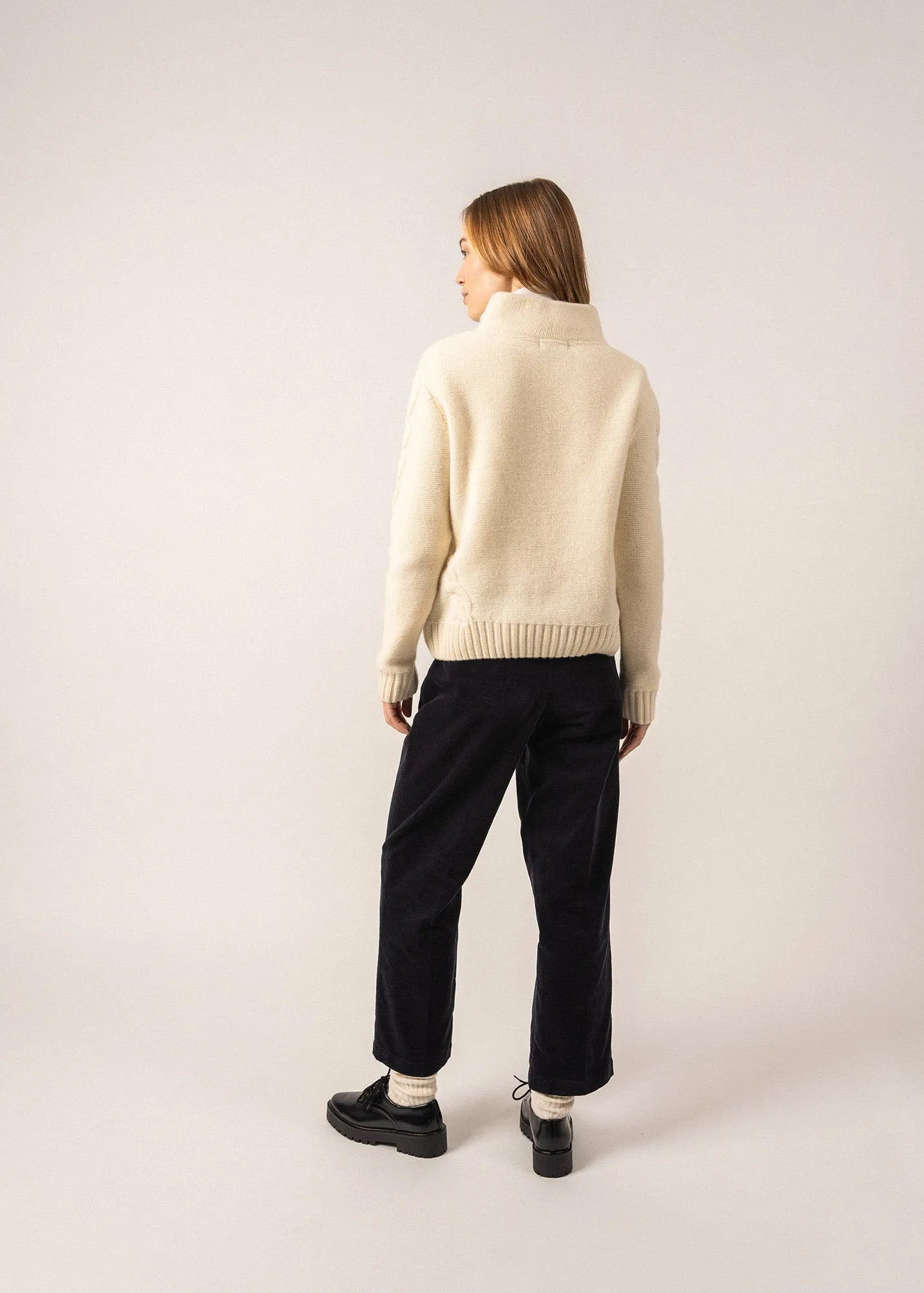 Aberdeen Truck-collar Jumper - in wool, with twisted details (ECUME)