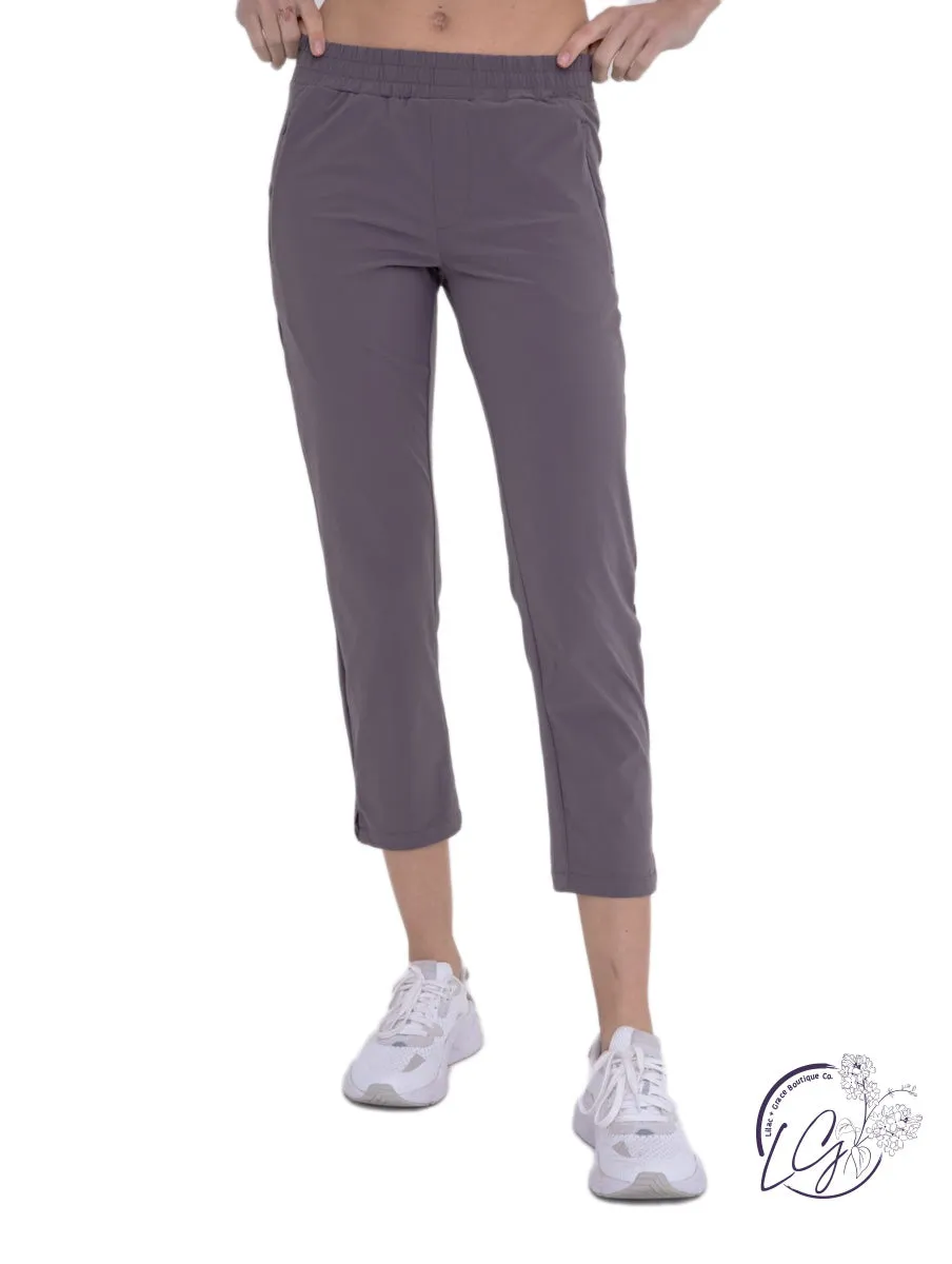 Capri Active Pants