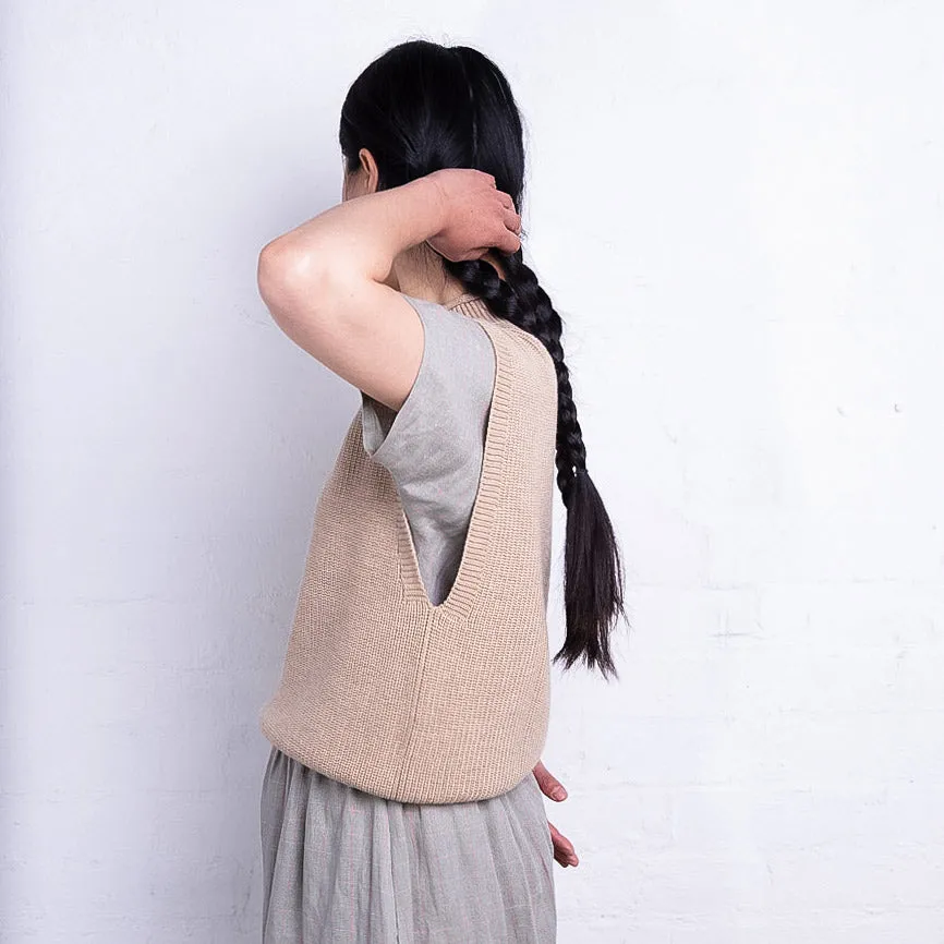 Women's Knitted Vest - 100% Merino Wool - Sand (S-XL)